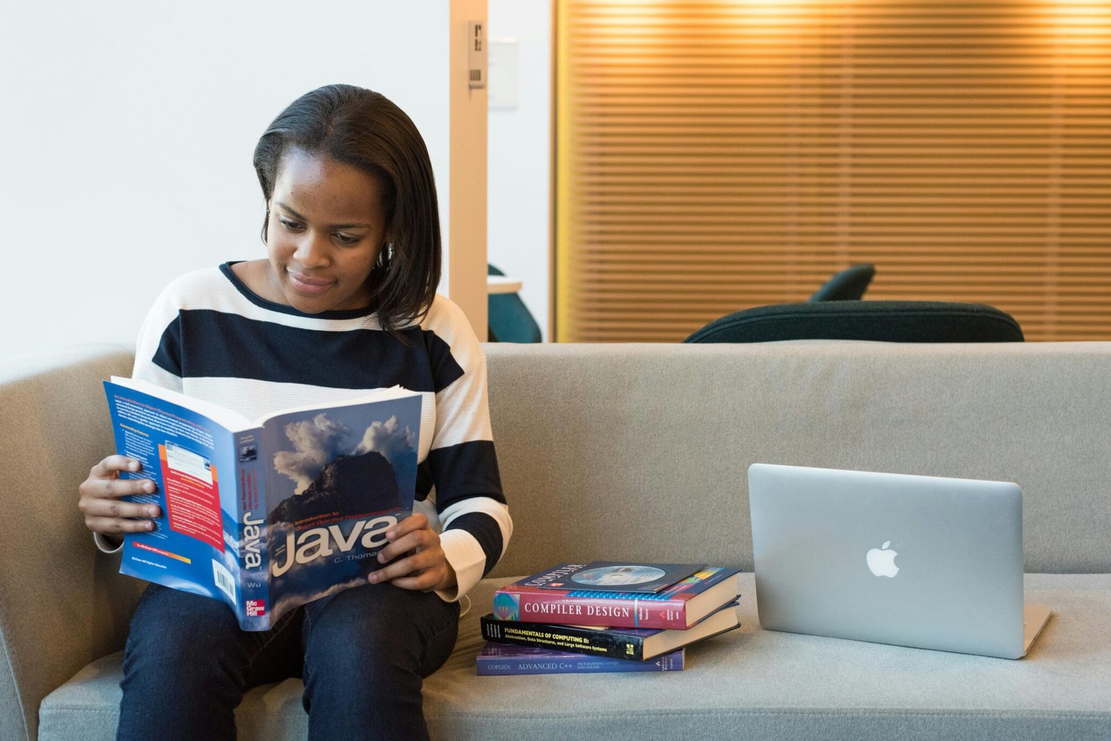 What Companies Use Java: How Tech Giants Power Their Platforms with ...